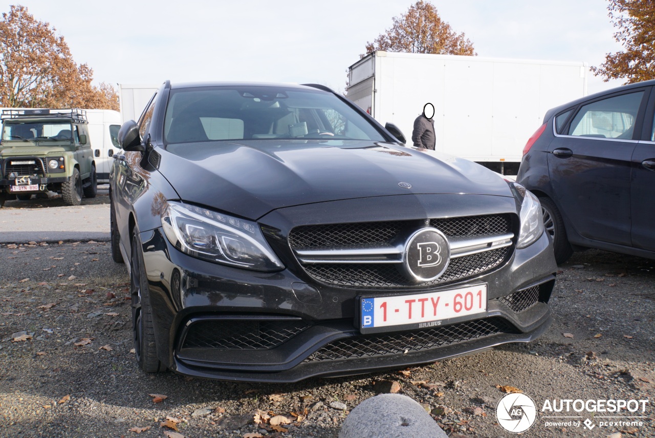 Mercedes-AMG Brabus C B40-600 S205