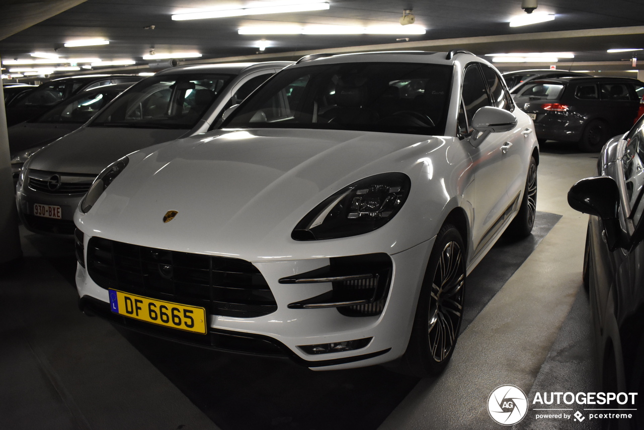 Porsche 95B Macan Turbo