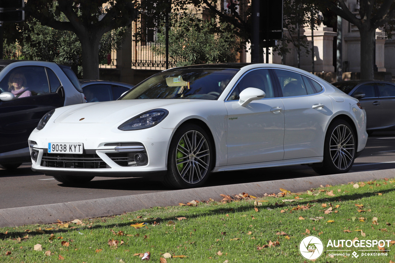 Porsche 971 Panamera Turbo S E-Hybrid