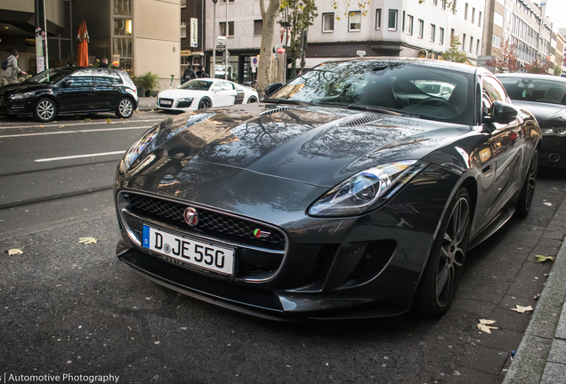 Jaguar F-TYPE S Coupé