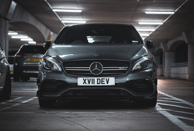 Mercedes-AMG A 45 W176 2015