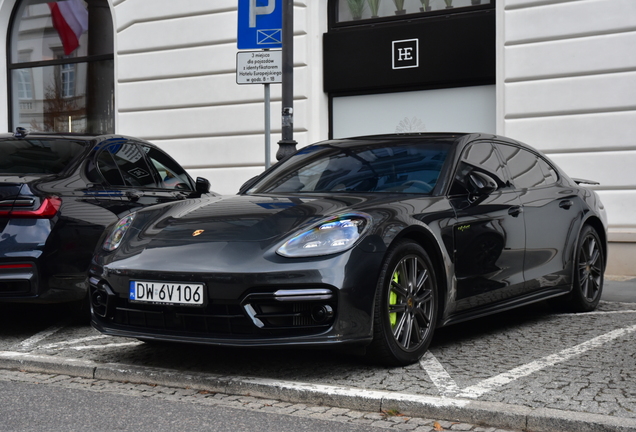 Porsche 971 Panamera Turbo S E-Hybrid