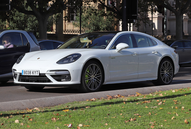 Porsche 971 Panamera Turbo S E-Hybrid