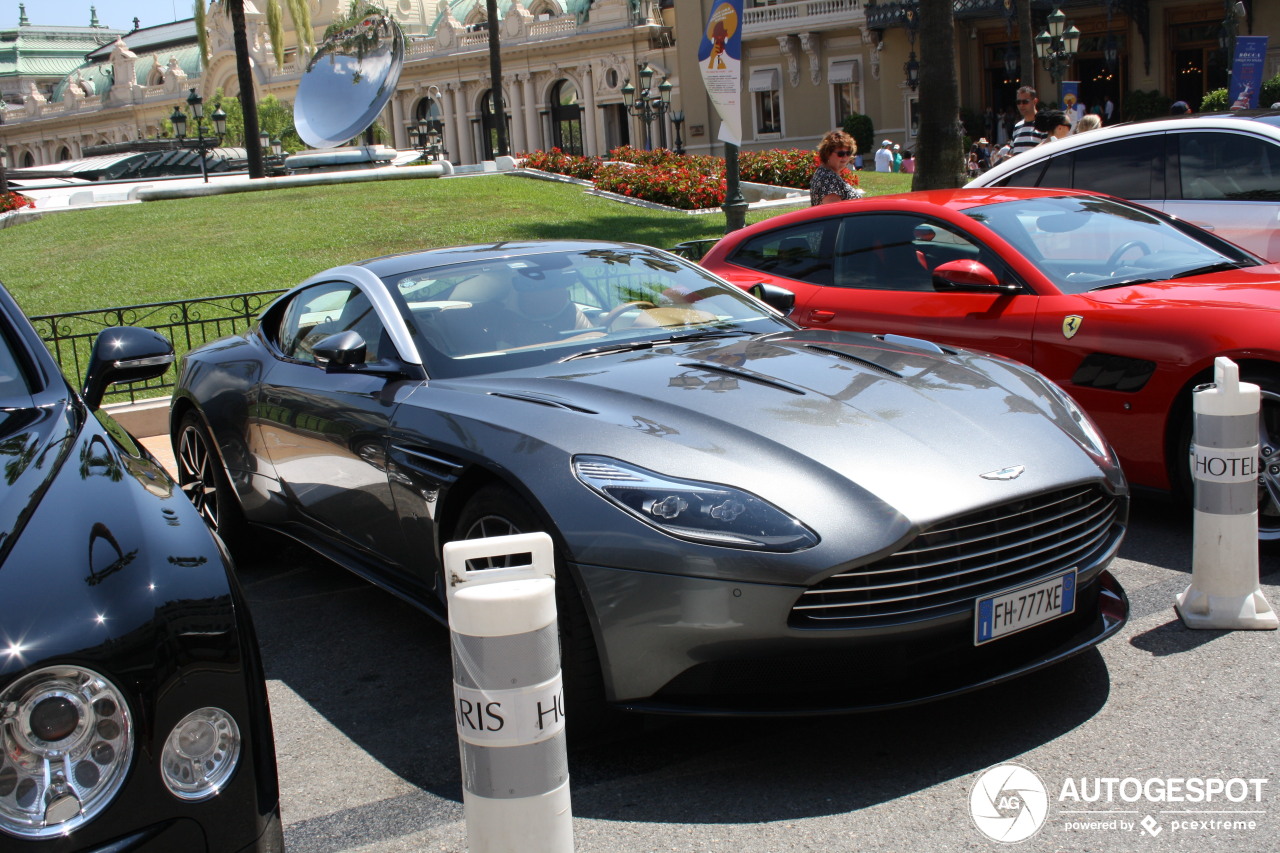 Aston Martin DB11