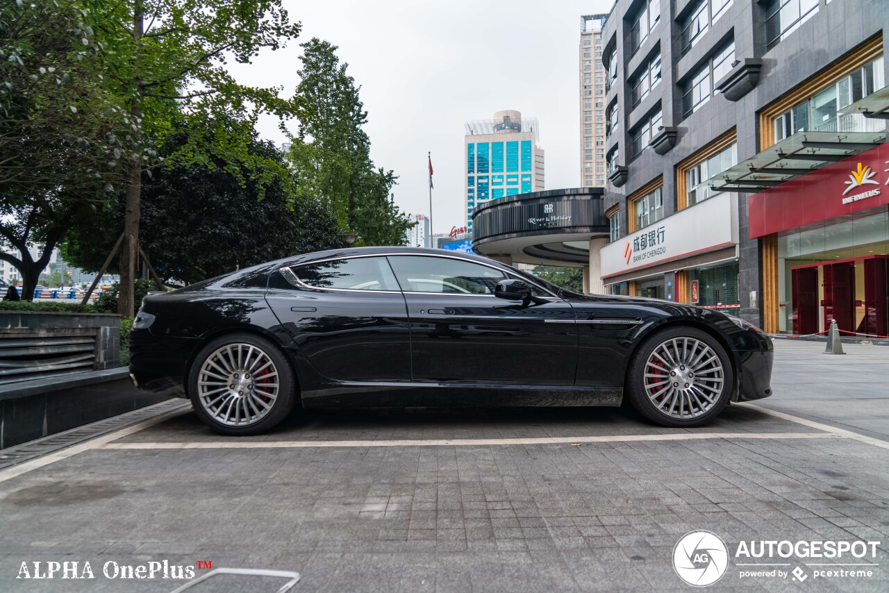 Aston Martin Rapide S