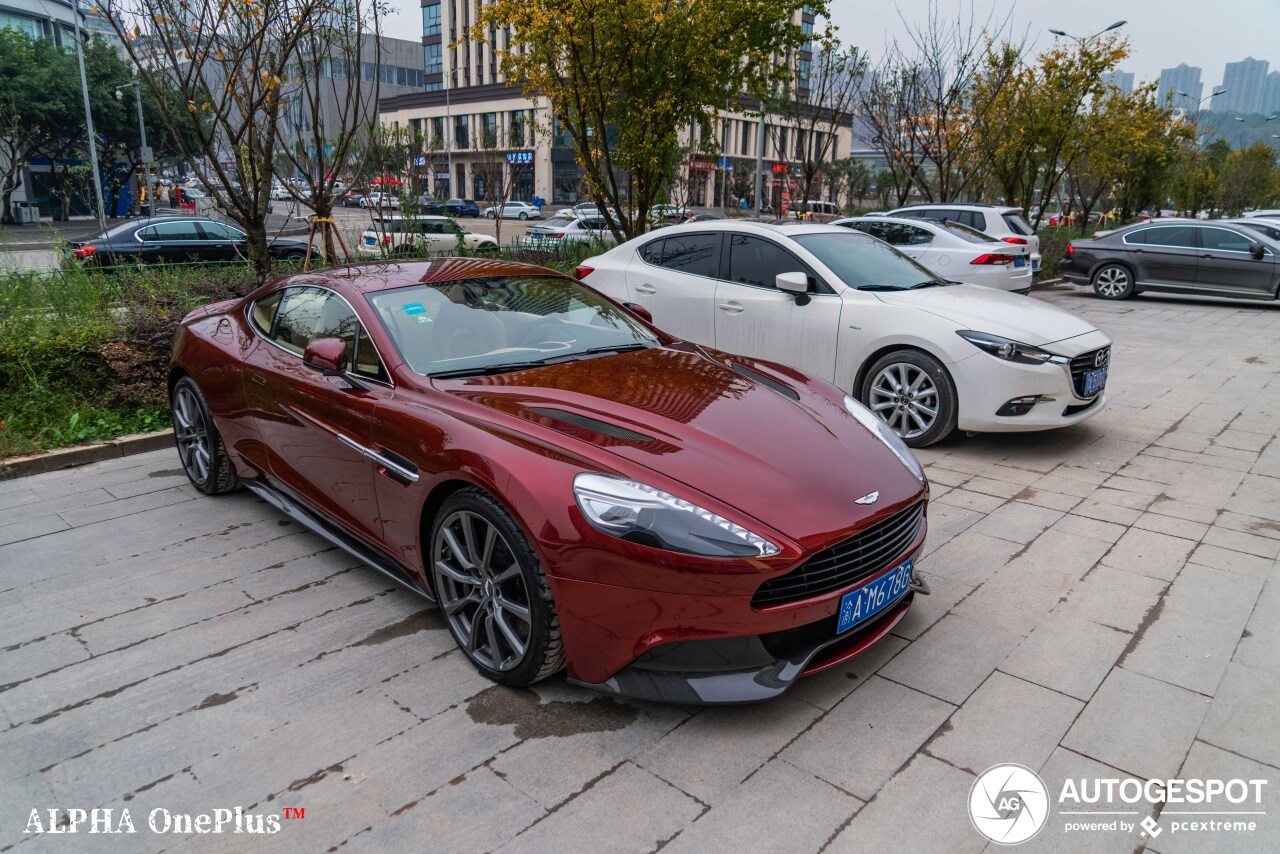 Aston Martin Vanquish 2013