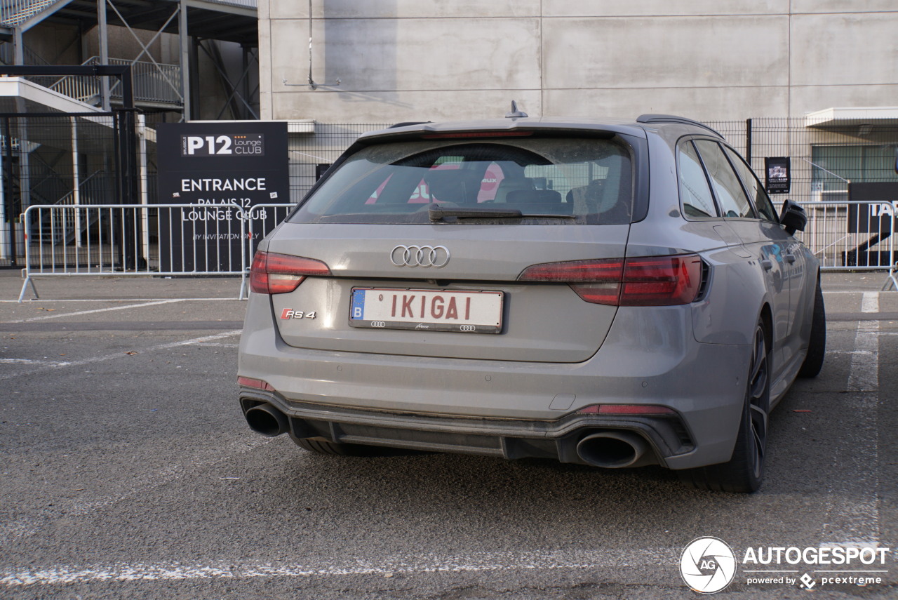 Audi RS4 Avant B9