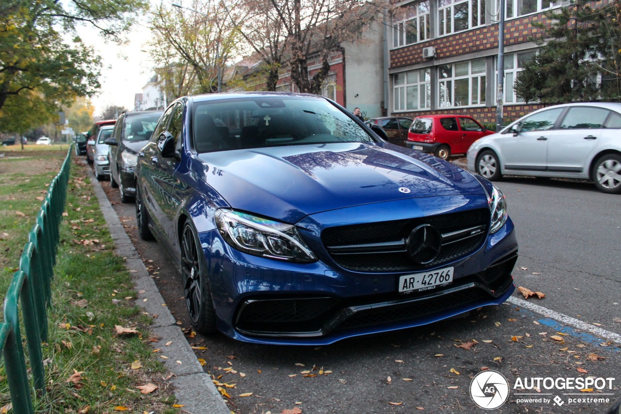 Mercedes-AMG C 63 S W205