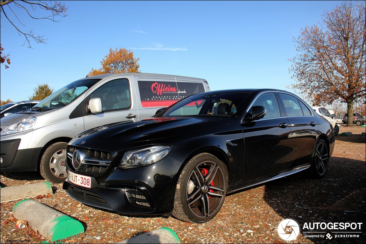 Mercedes-AMG E 63 S W213