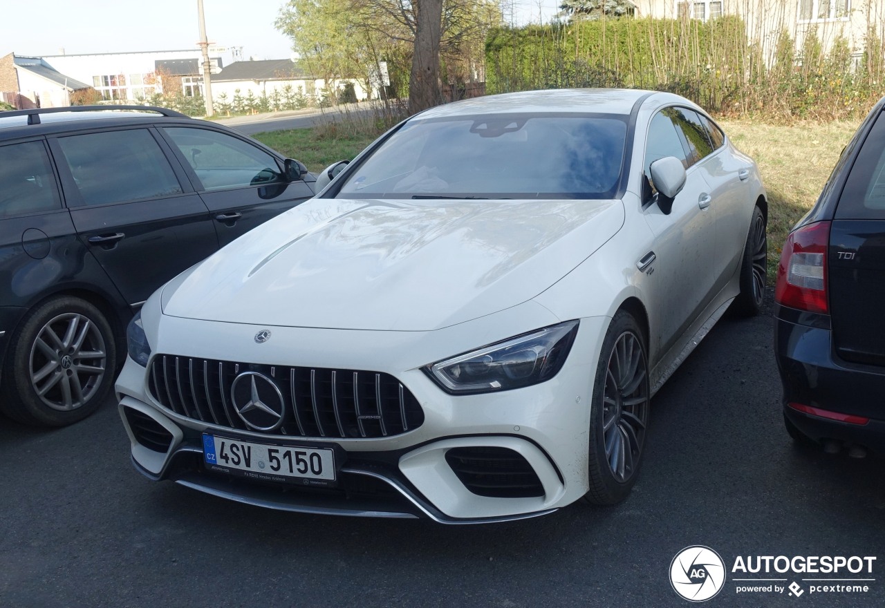 Mercedes-AMG GT 63 X290