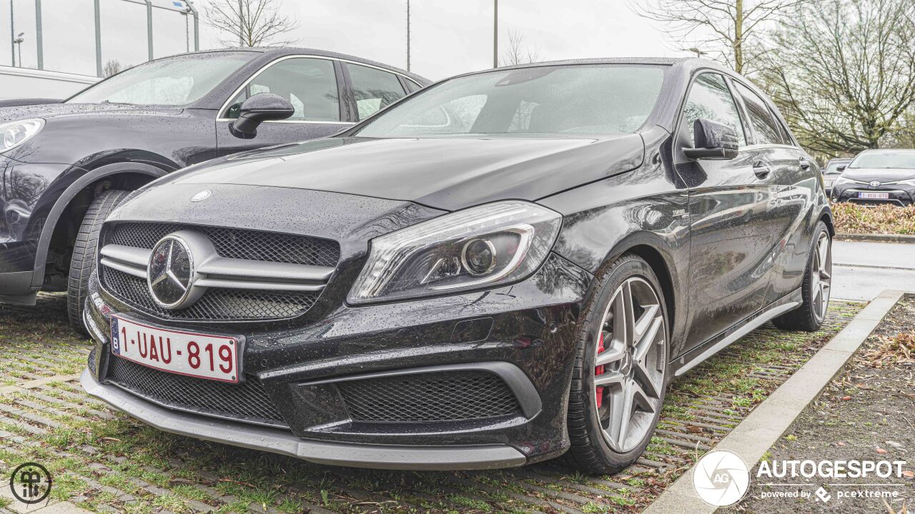 Mercedes-Benz A 45 AMG