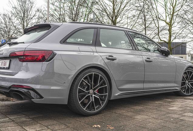 Audi RS4 Avant B9