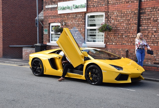 Lamborghini Aventador LP700-4