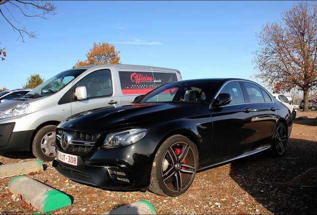 Mercedes-AMG E 63 S W213