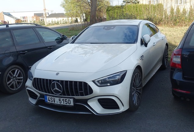 Mercedes-AMG GT 63 X290