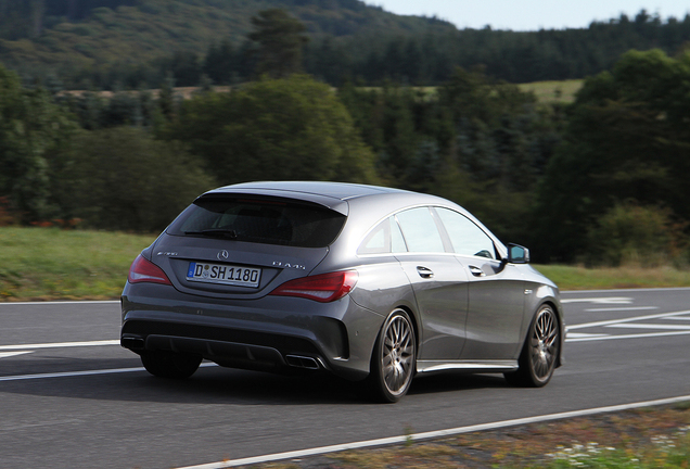 Mercedes-AMG CLA 45 Shooting Brake X117