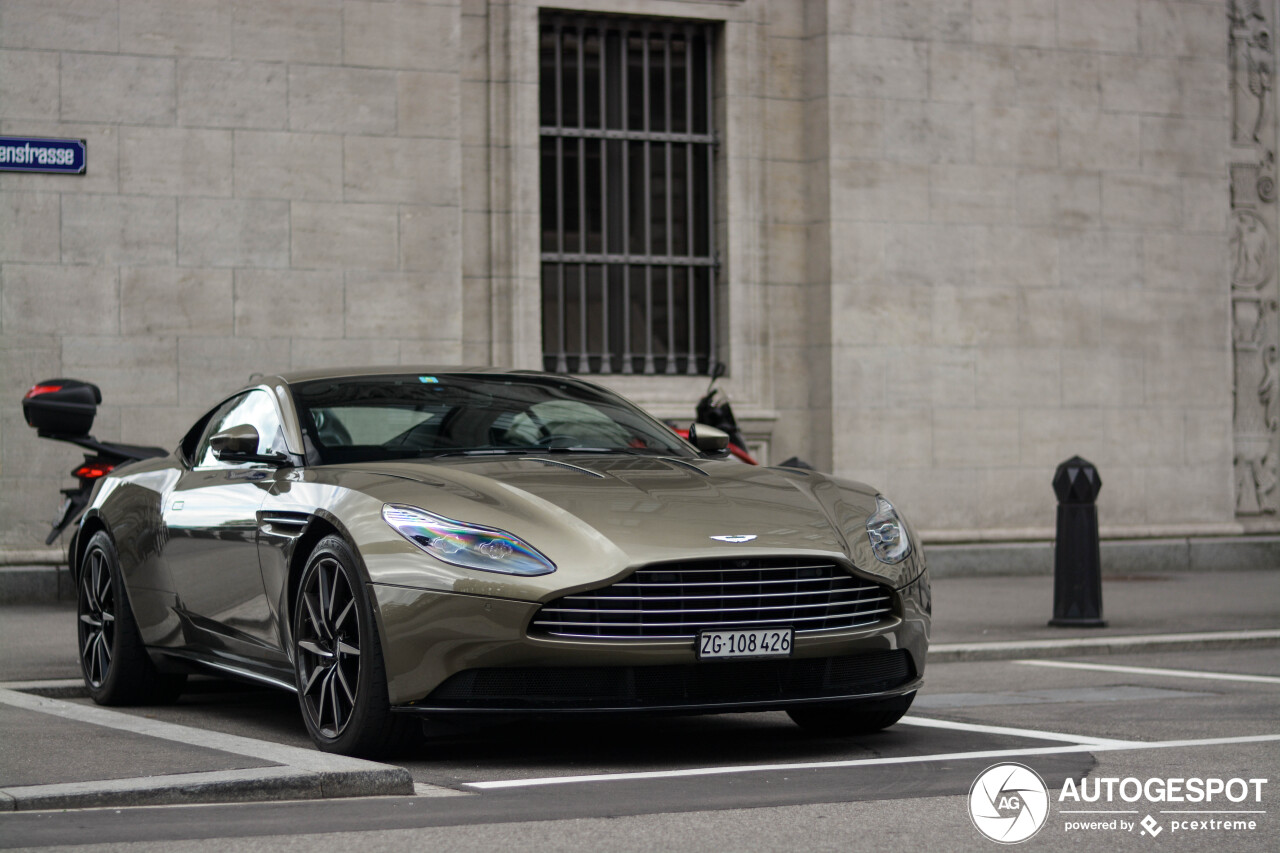 Aston Martin DB11