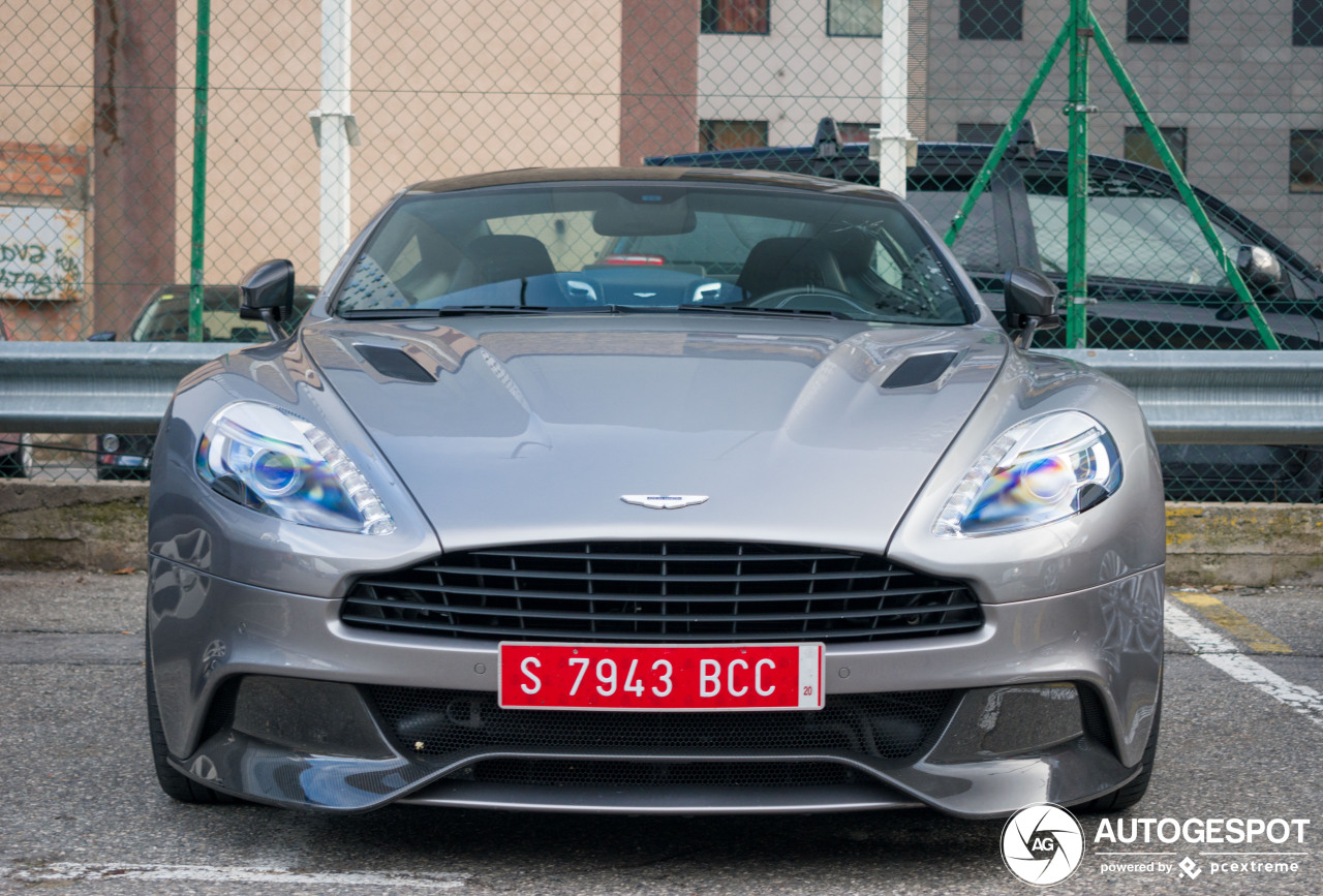 Aston Martin Vanquish 2013