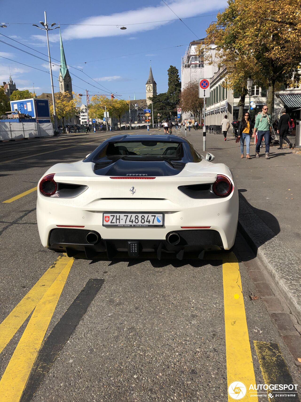 Ferrari 488 Spider