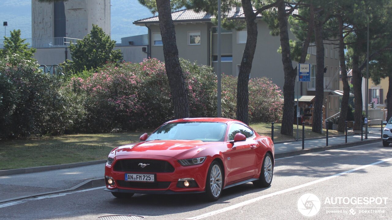 Ford Mustang GT 2015