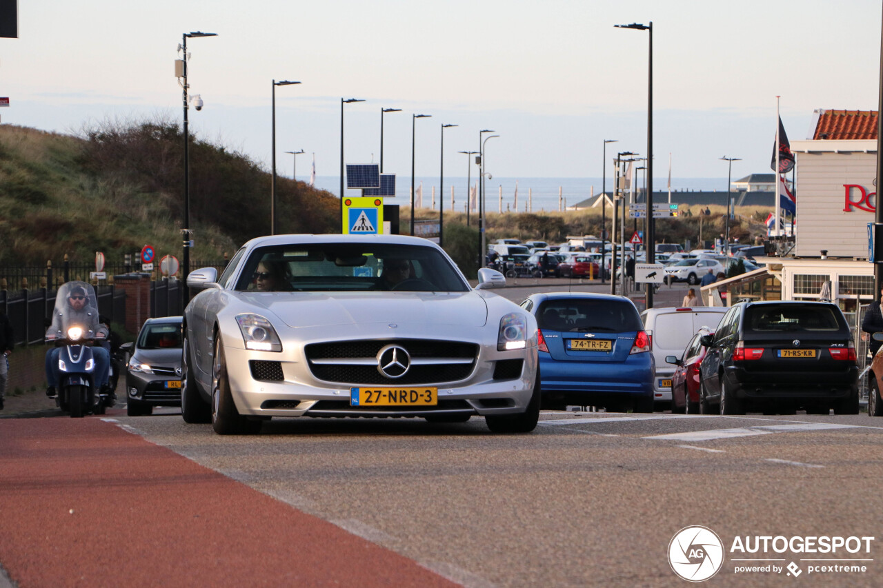 Mercedes-Benz SLS AMG