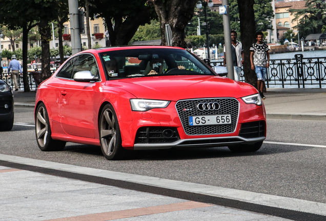 Audi RS5 B8 2012