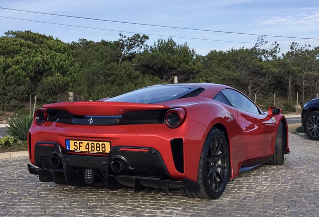 Ferrari 488 Pista