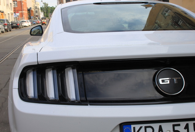 Ford Mustang GT 2015