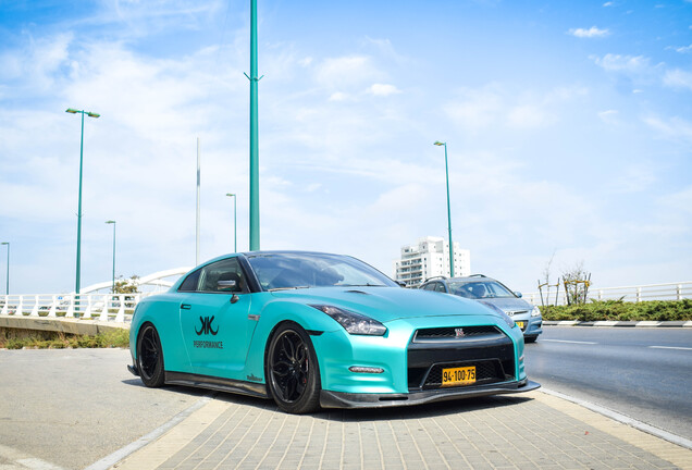 Nissan GT-R AMS Performance Alpha 7 KK Performance