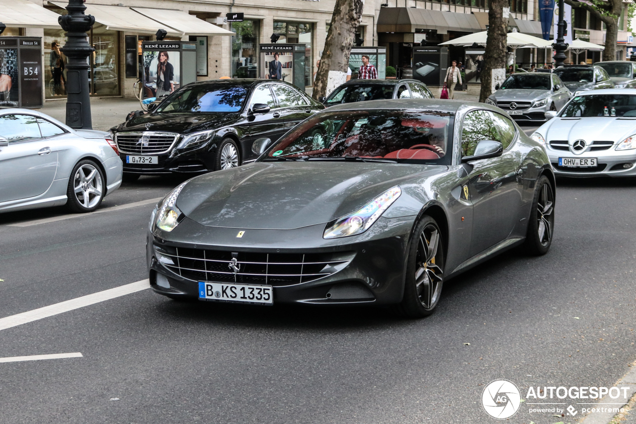 Ferrari FF