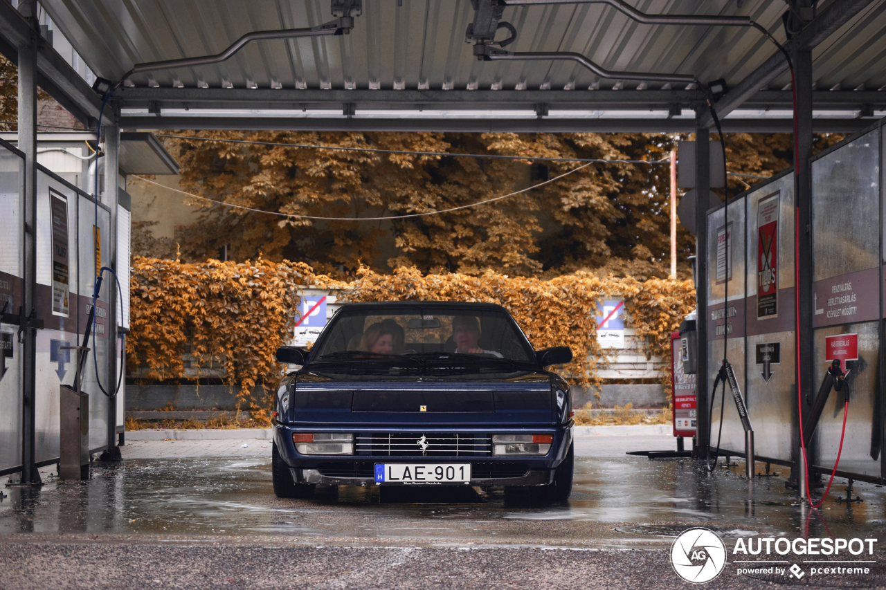 Ferrari Mondial T Cabriolet