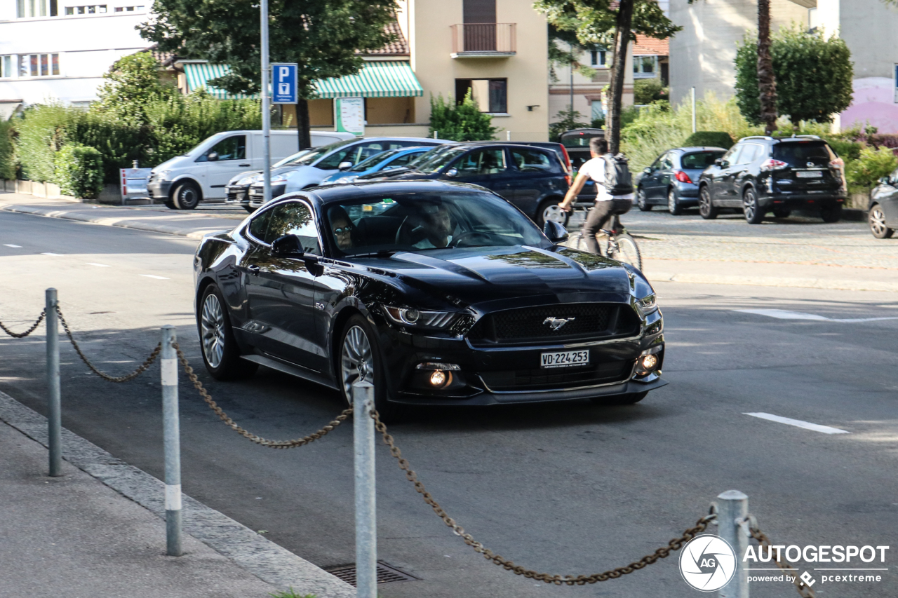 Ford Mustang GT 2015