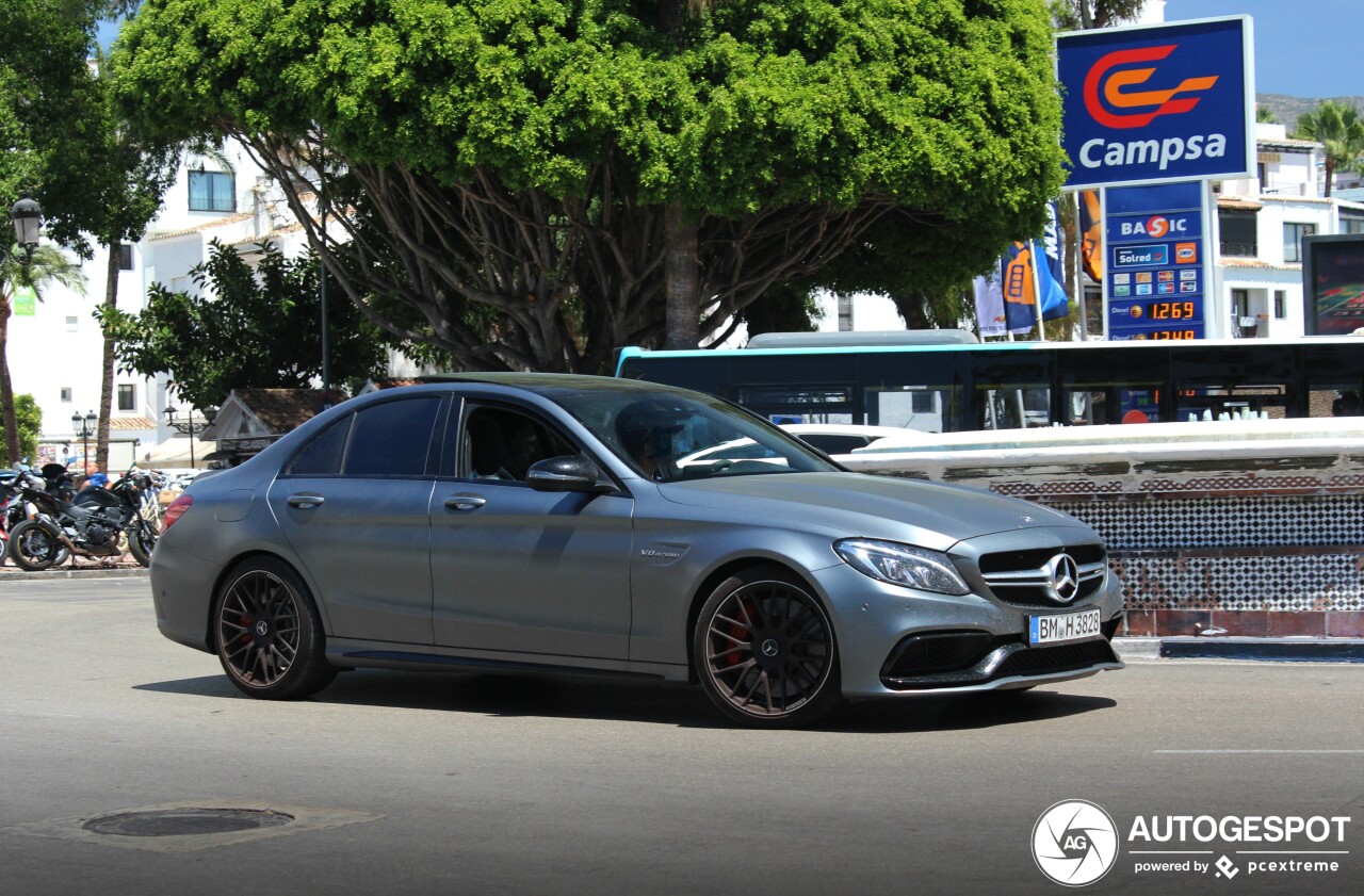 Mercedes-AMG C 63 S W205