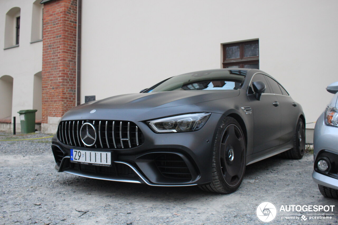 Mercedes-AMG GT 63 S X290