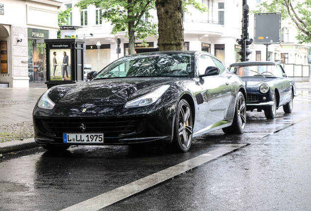 Ferrari GTC4Lusso