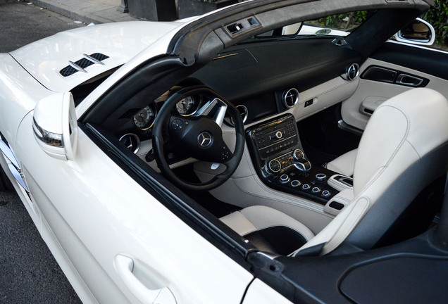 Mercedes-Benz SLS AMG Roadster