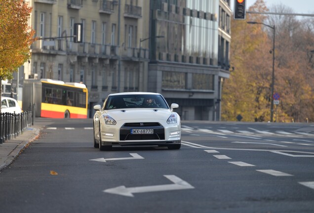 Nissan GT-R 2013