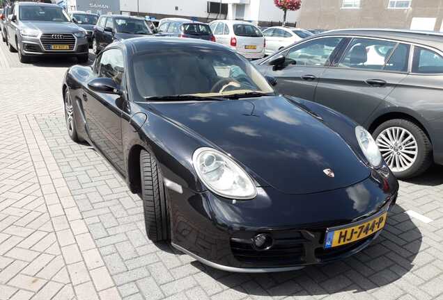 Porsche 987 Cayman S