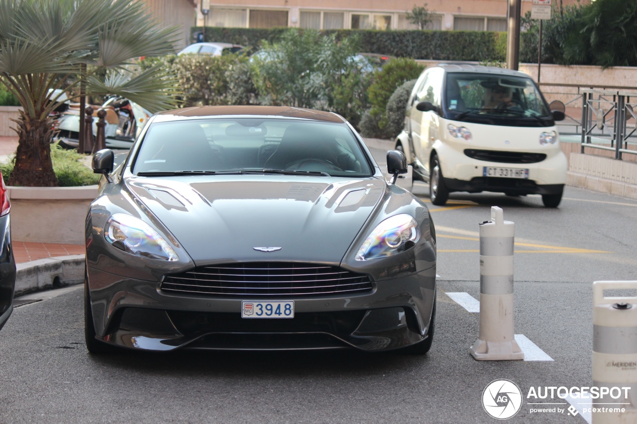 Aston Martin Vanquish 2013