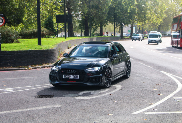 Audi RS4 Avant B9