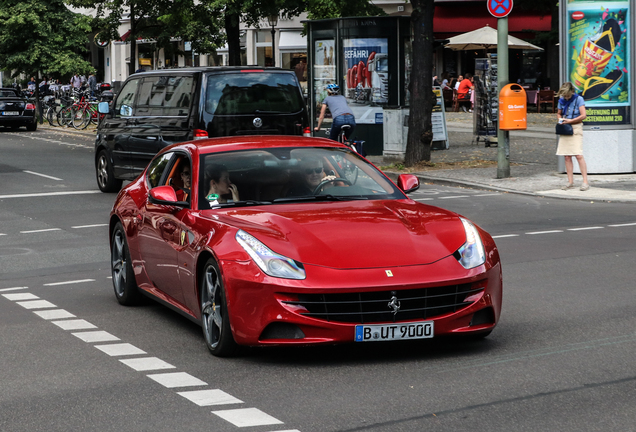 Ferrari FF