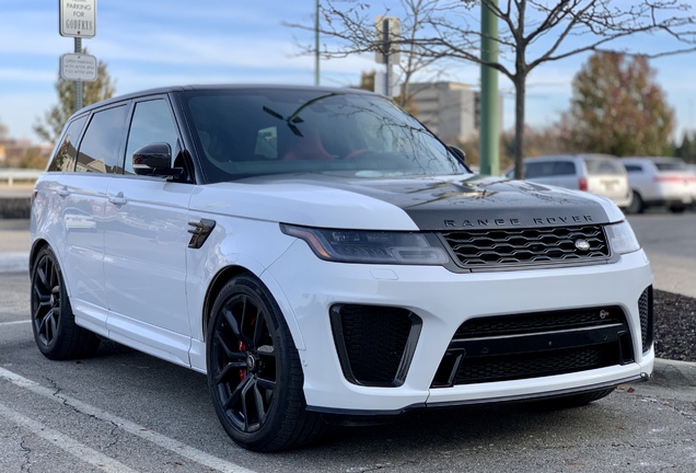 Land Rover Range Rover Sport SVR 2018 Carbon Edition