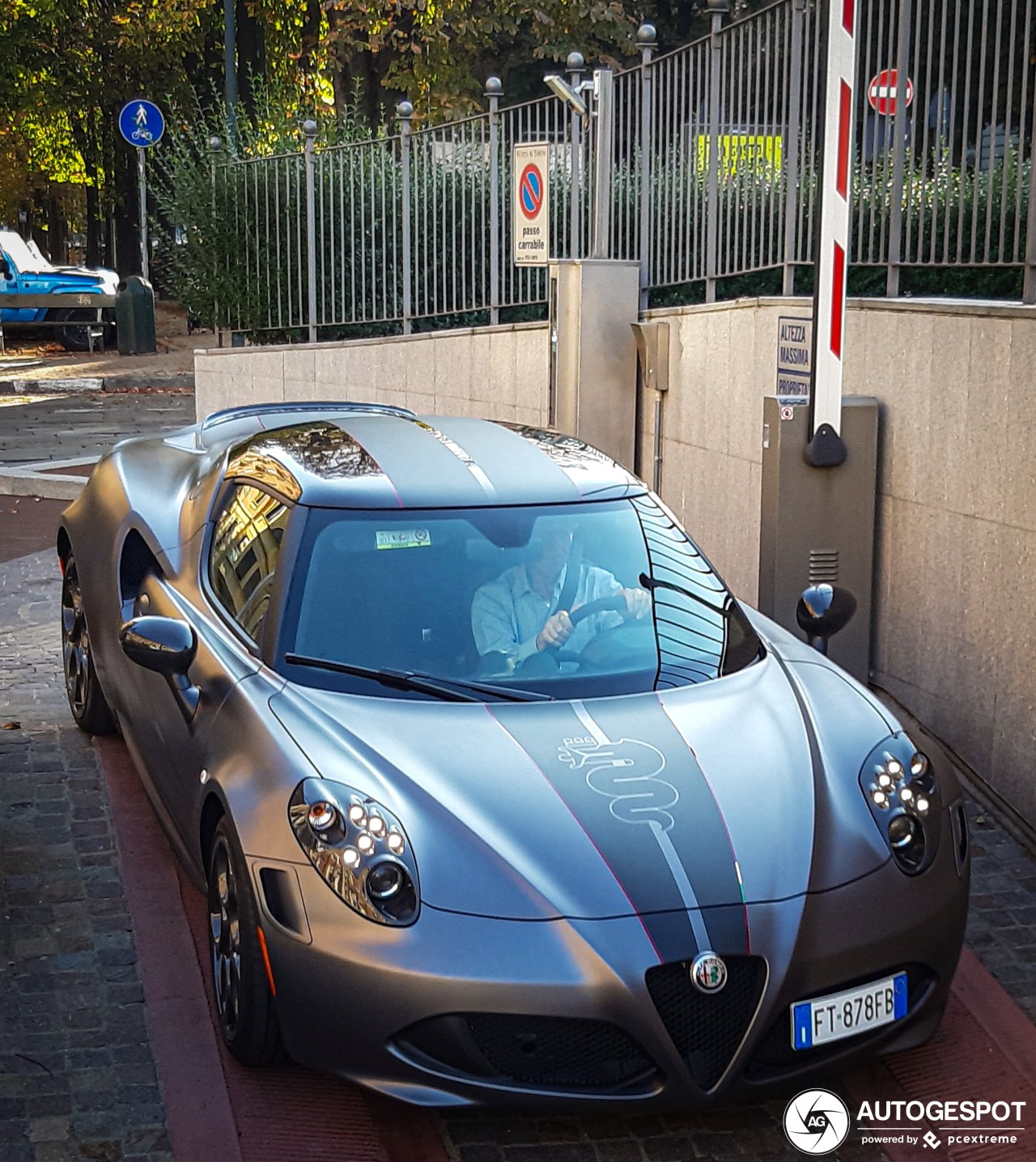 Alfa Romeo 4C Coupé Competizione