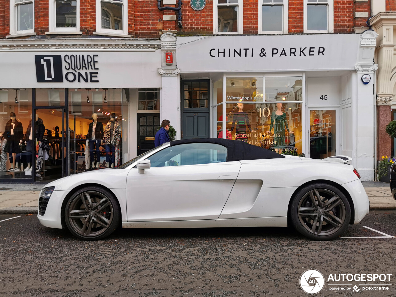 Audi R8 V8 Spyder 2013