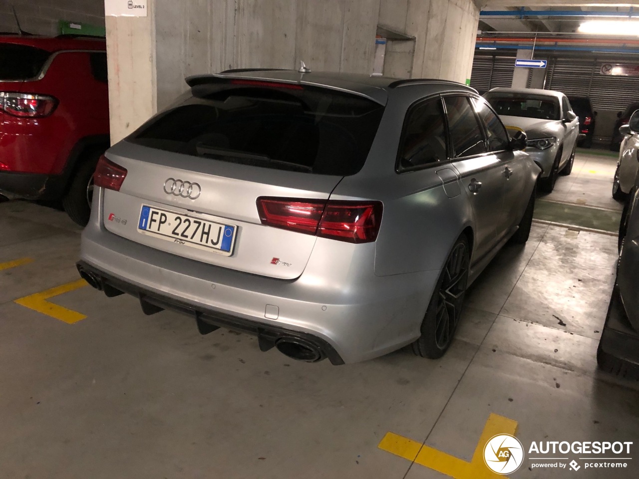 Audi RS6 Avant C7 2015