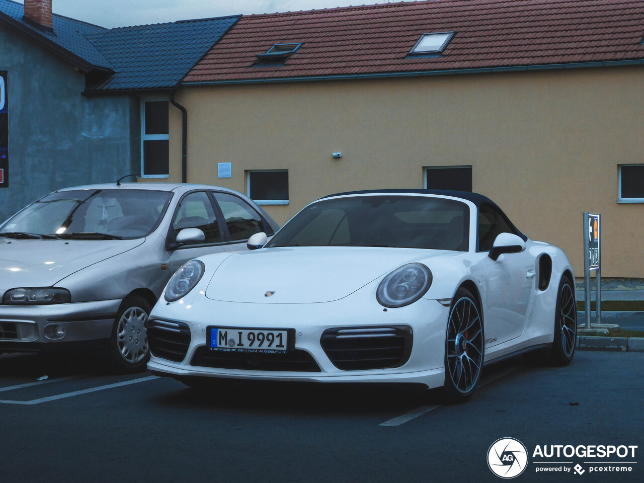 Porsche 991 Turbo Cabriolet MkII