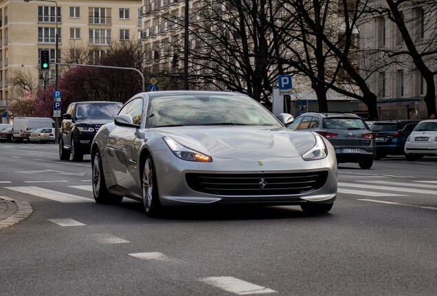 Ferrari GTC4Lusso