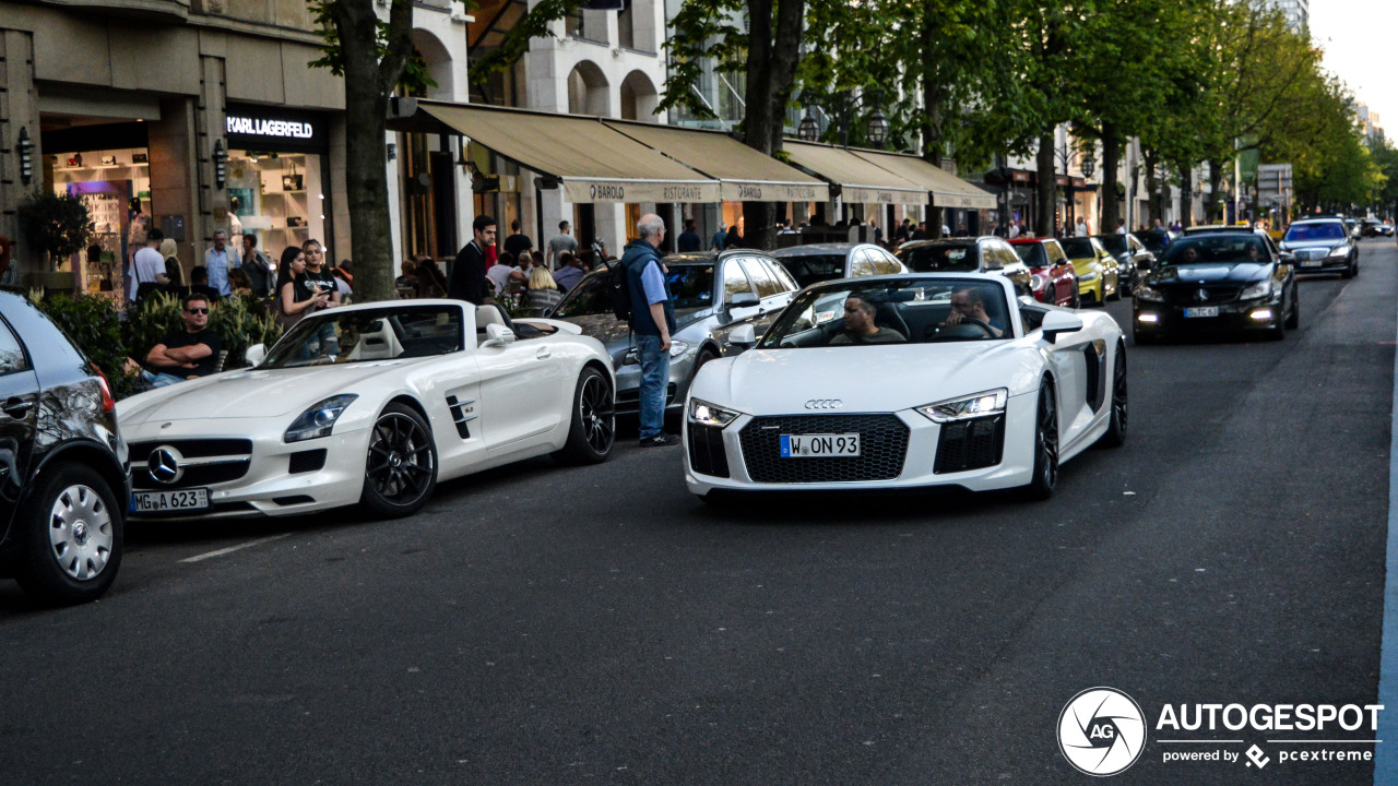 Audi R8 V10 Spyder 2016