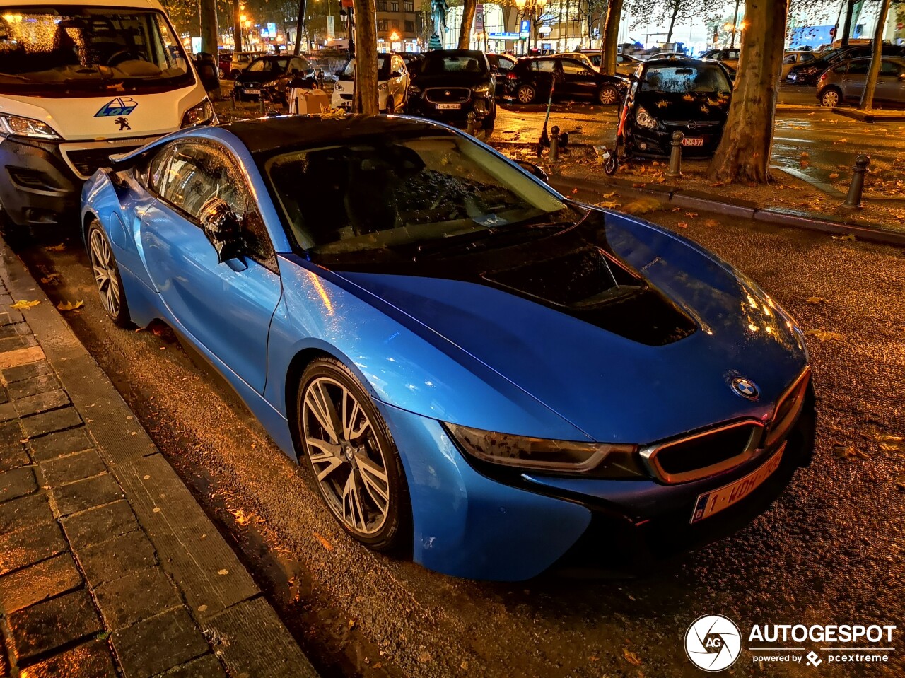 BMW i8