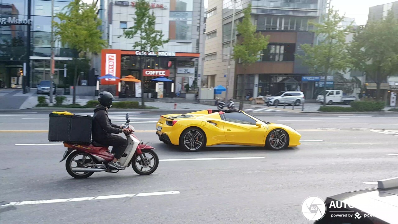 Ferrari 488 Spider